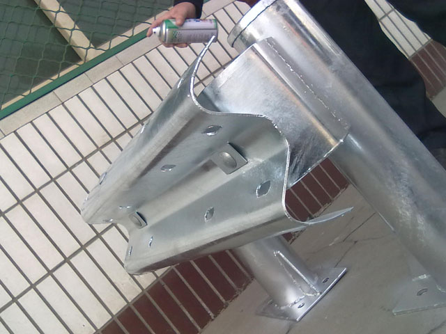 哈爾濱雙波護(hù)欄板